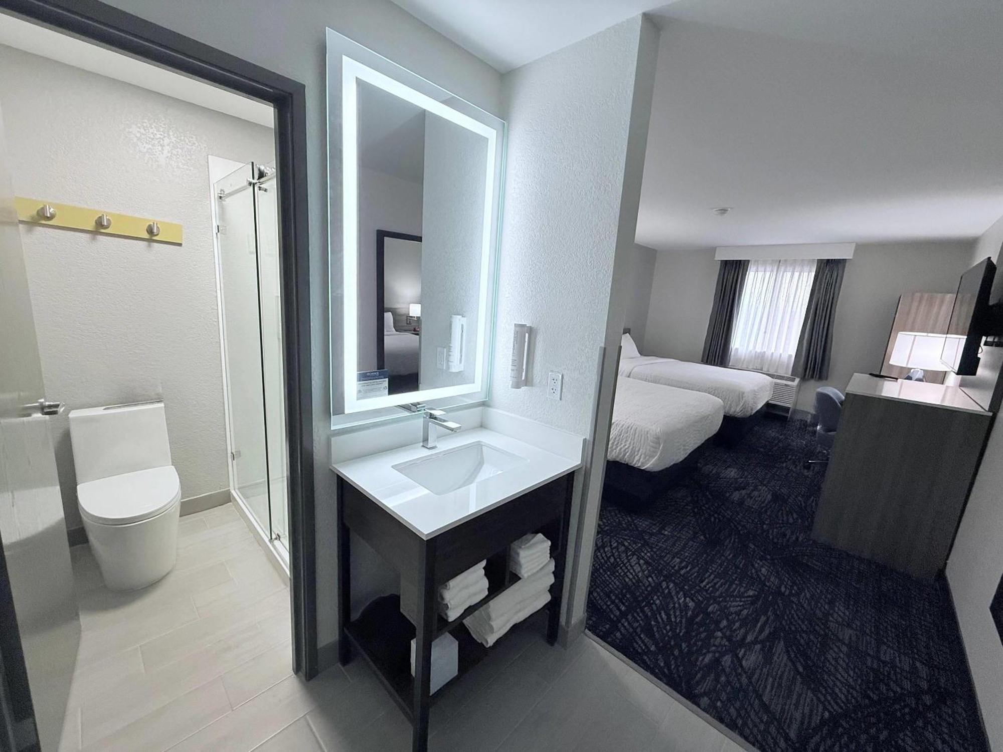 Clarion Pointe Hotel Shreveport Luaran gambar